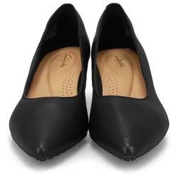 Adela Court Women