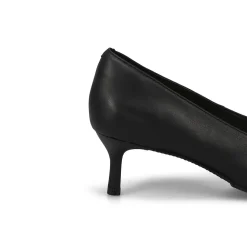 Adela Court Women