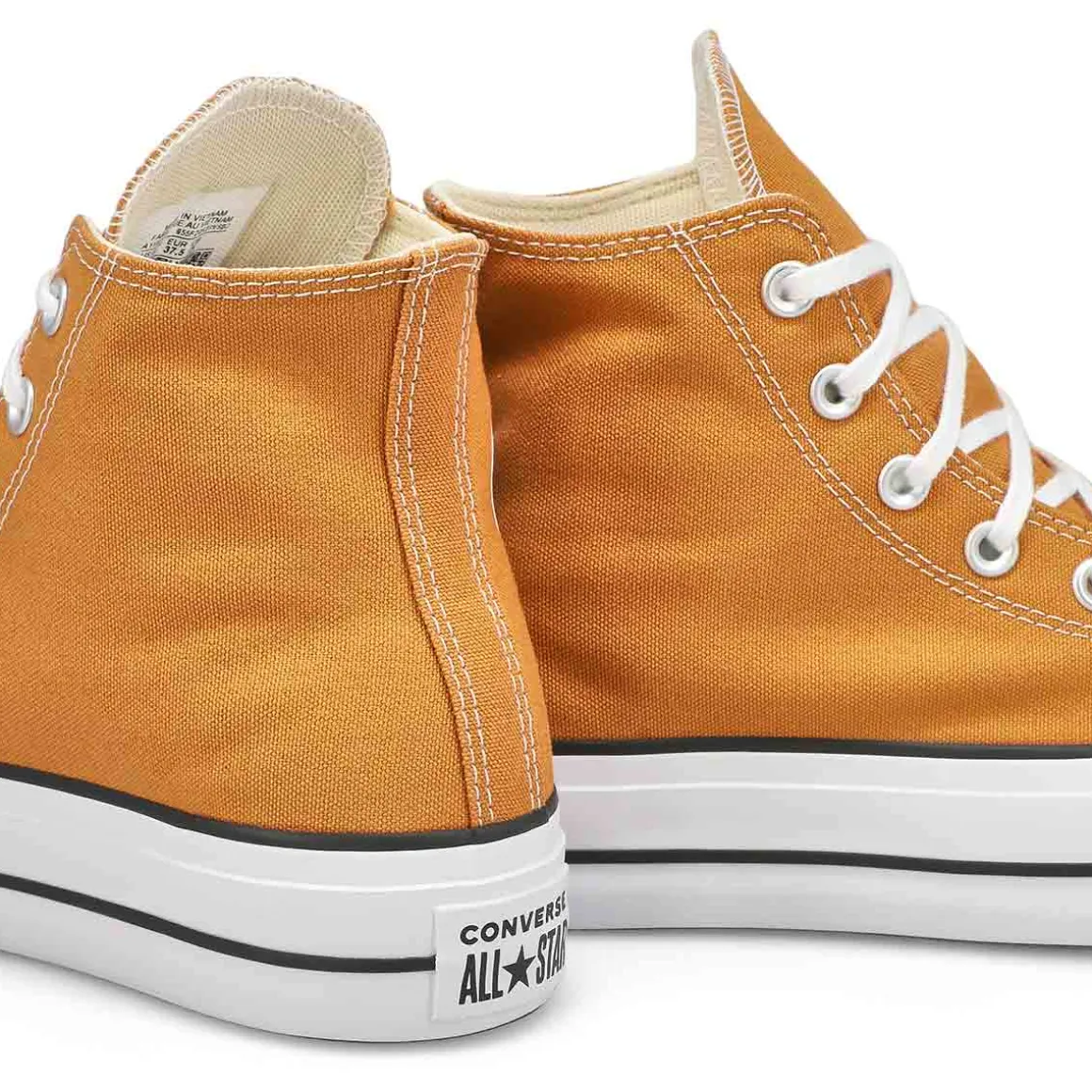 Chuck Taylor All Star Lift Flowers Women