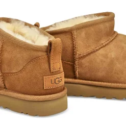Classic Ultra Mini Women
