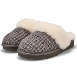 Cozy Women