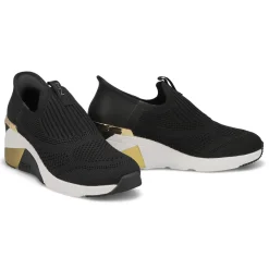 Mark Nason A Wedge Crecent Women