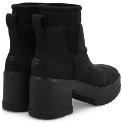 Moxy Chelsea Women
