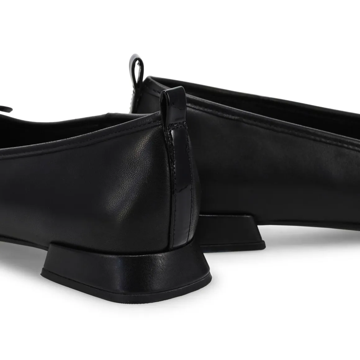 Ubree Poppy Women